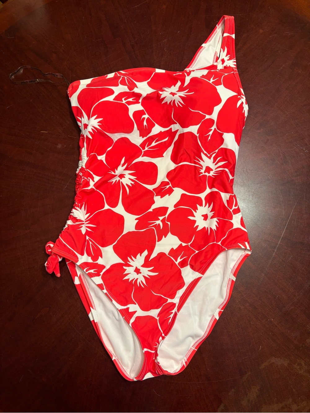 Vince Camuto One Shoulder Swimsuit NWOT Size 10 Coral Floral Ruched One Piece